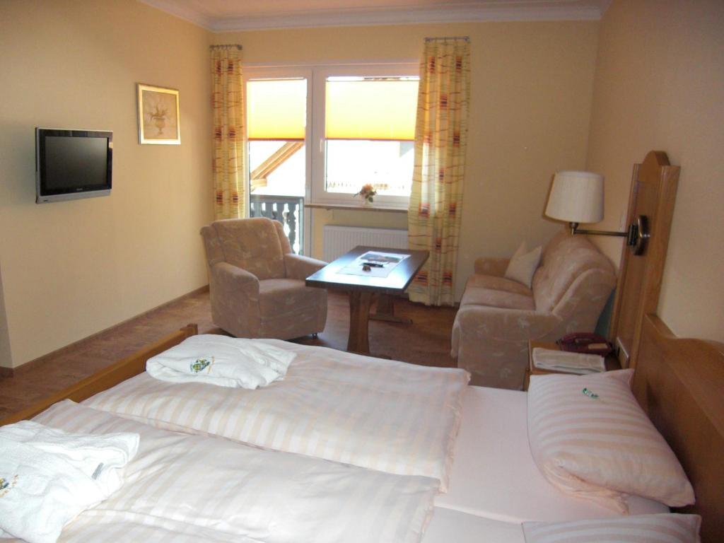 Wald-Hotel Heppe Dammbach Номер фото
