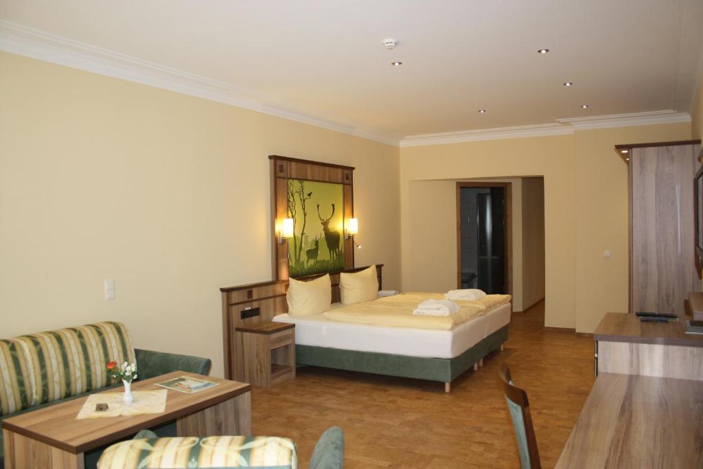 Wald-Hotel Heppe Dammbach Номер фото